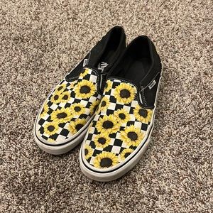 Women’s vans size 8.5